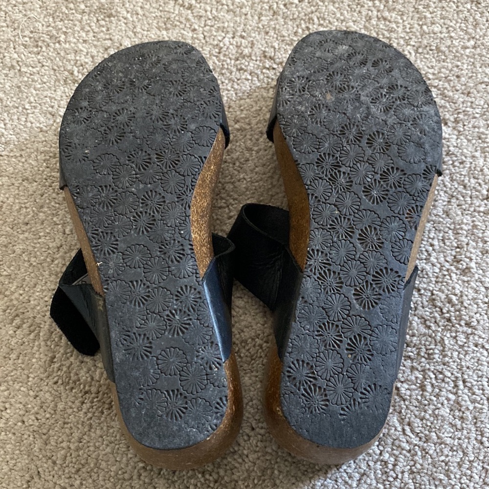 Comfy slides - Picture 3 of 4